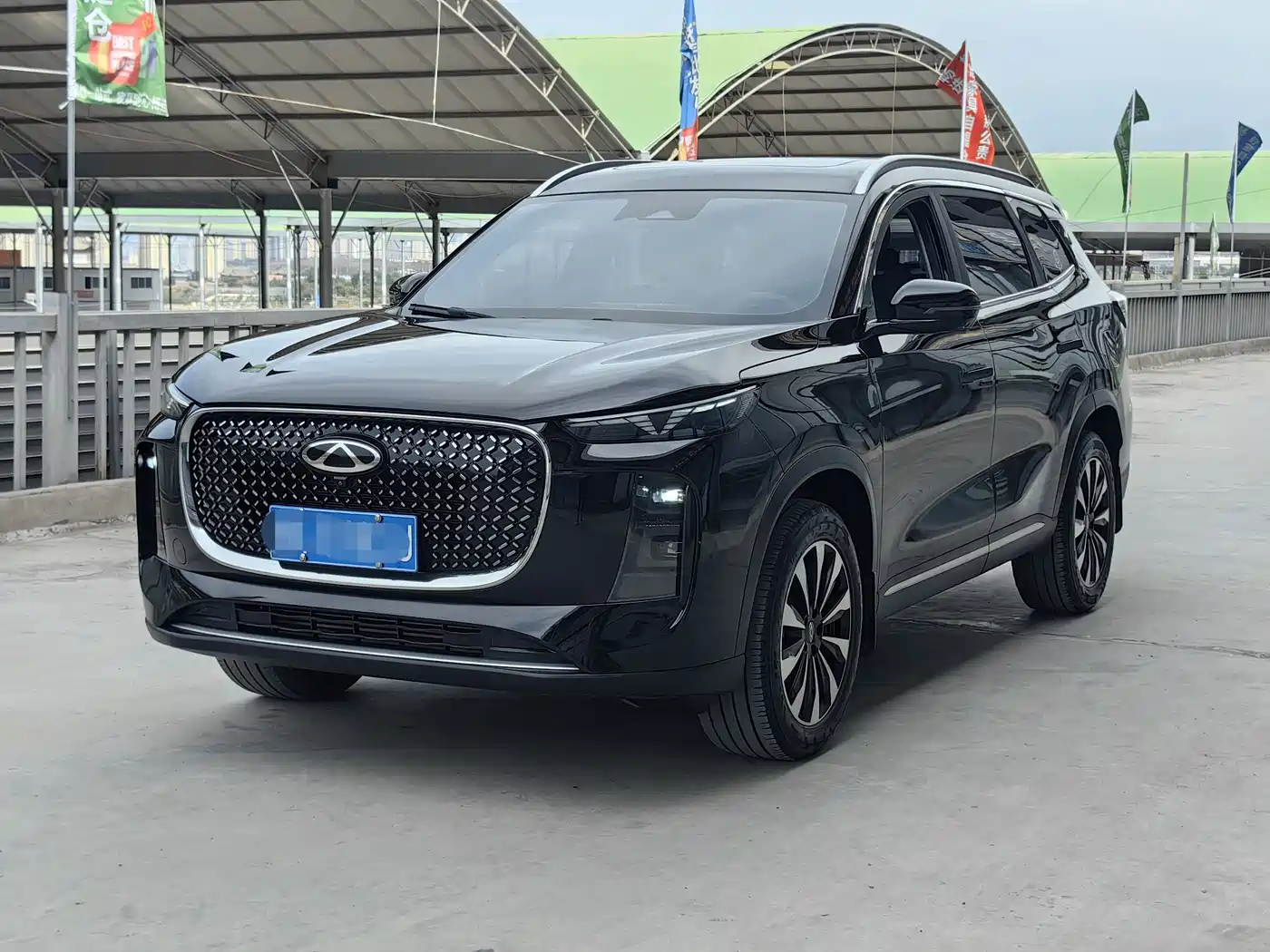 Chery Tiggo 8 PLUS 2025 290TGDI DCT Luxury 5-seater