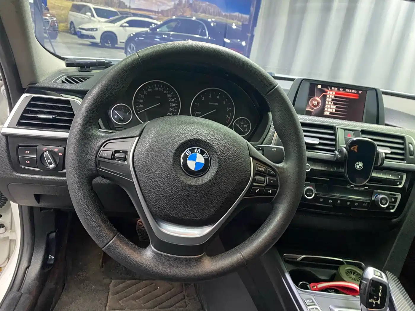 BMW 3 Series 2017 320Li Fashion фото 12