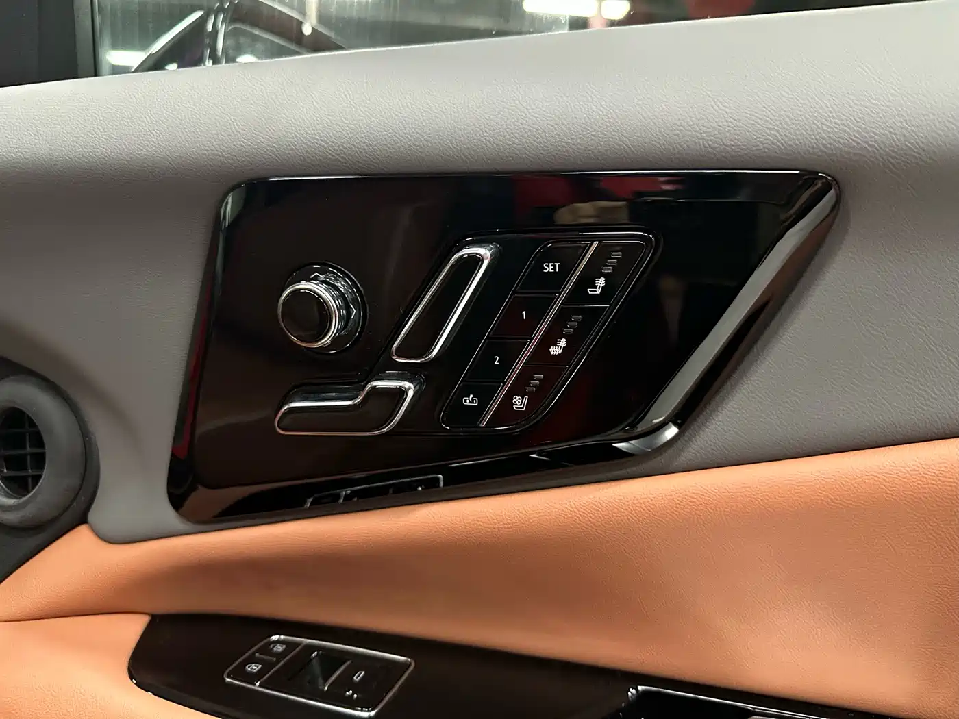 Cadillac IQ Ao Ge 2024 AWD Long Range Edition фото 23