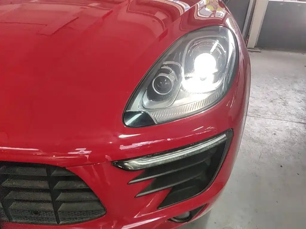 Porsche Macan 2017 Macan 2.0T фото 24