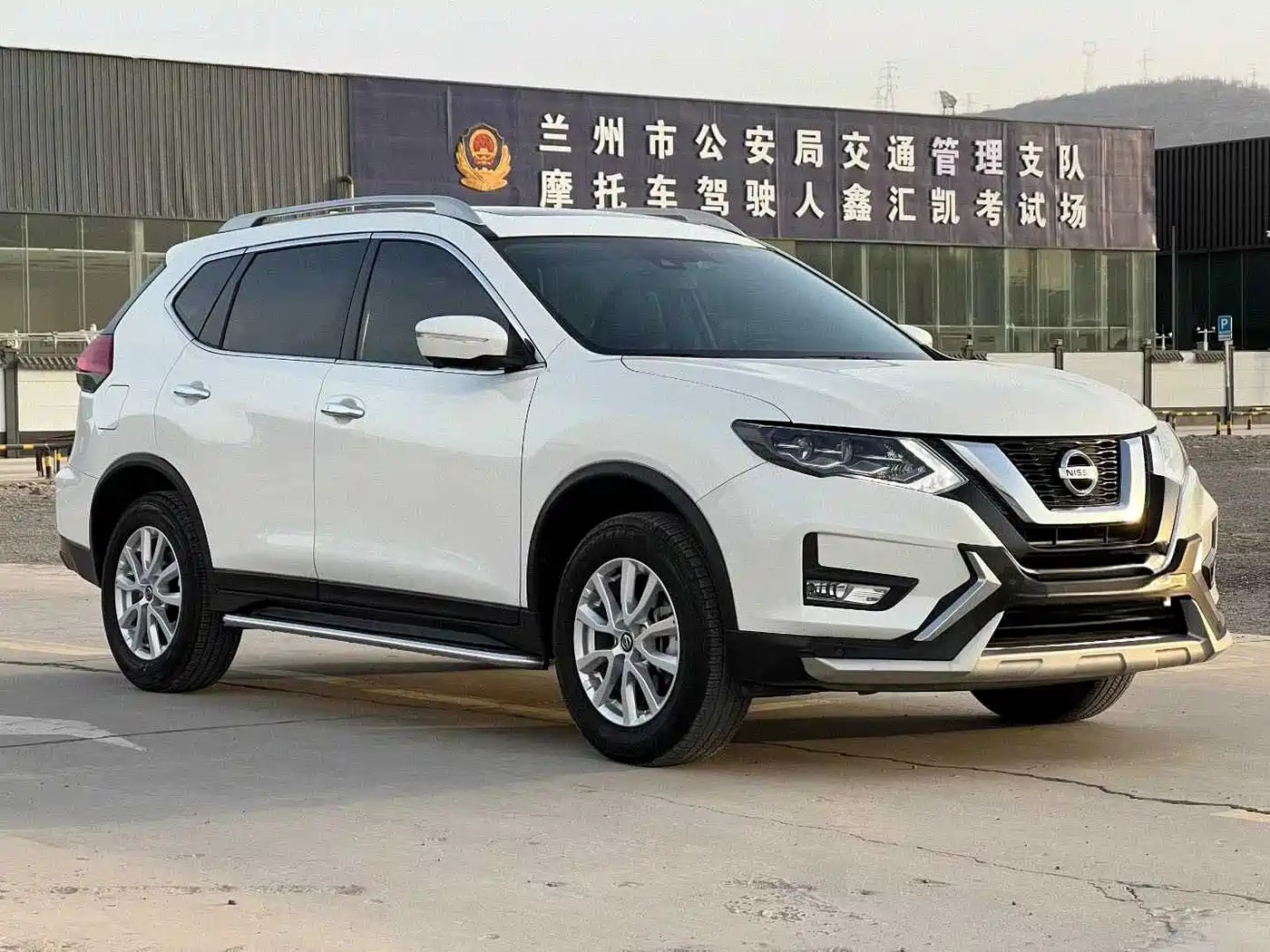Nissan X-Trail, миниатюра 3