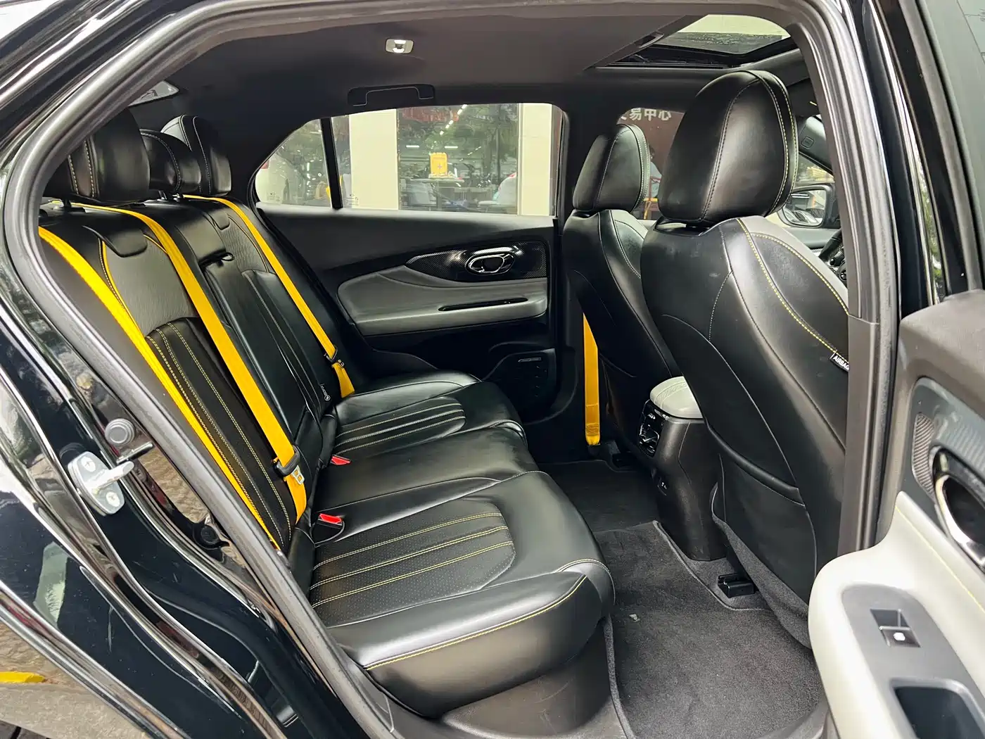 GAC Trumpchi Trumpchi Emkoo 2023 270T DCT J16 Edition фото 20