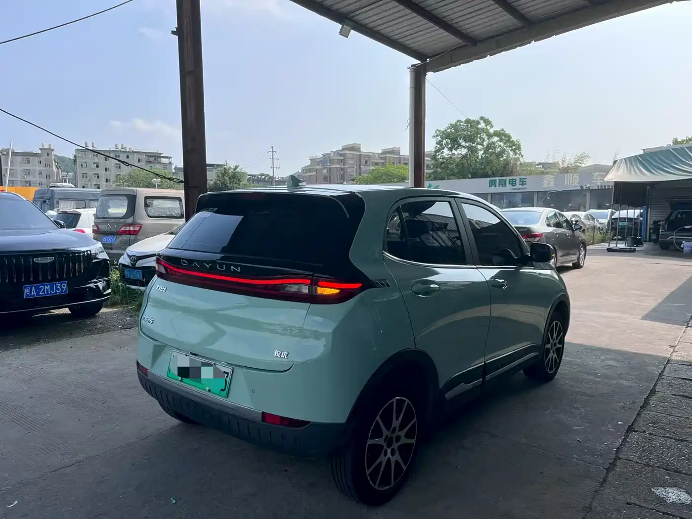 Dayun Yuehu 2022 2022 30.66kWh 2WD Standard Edition
