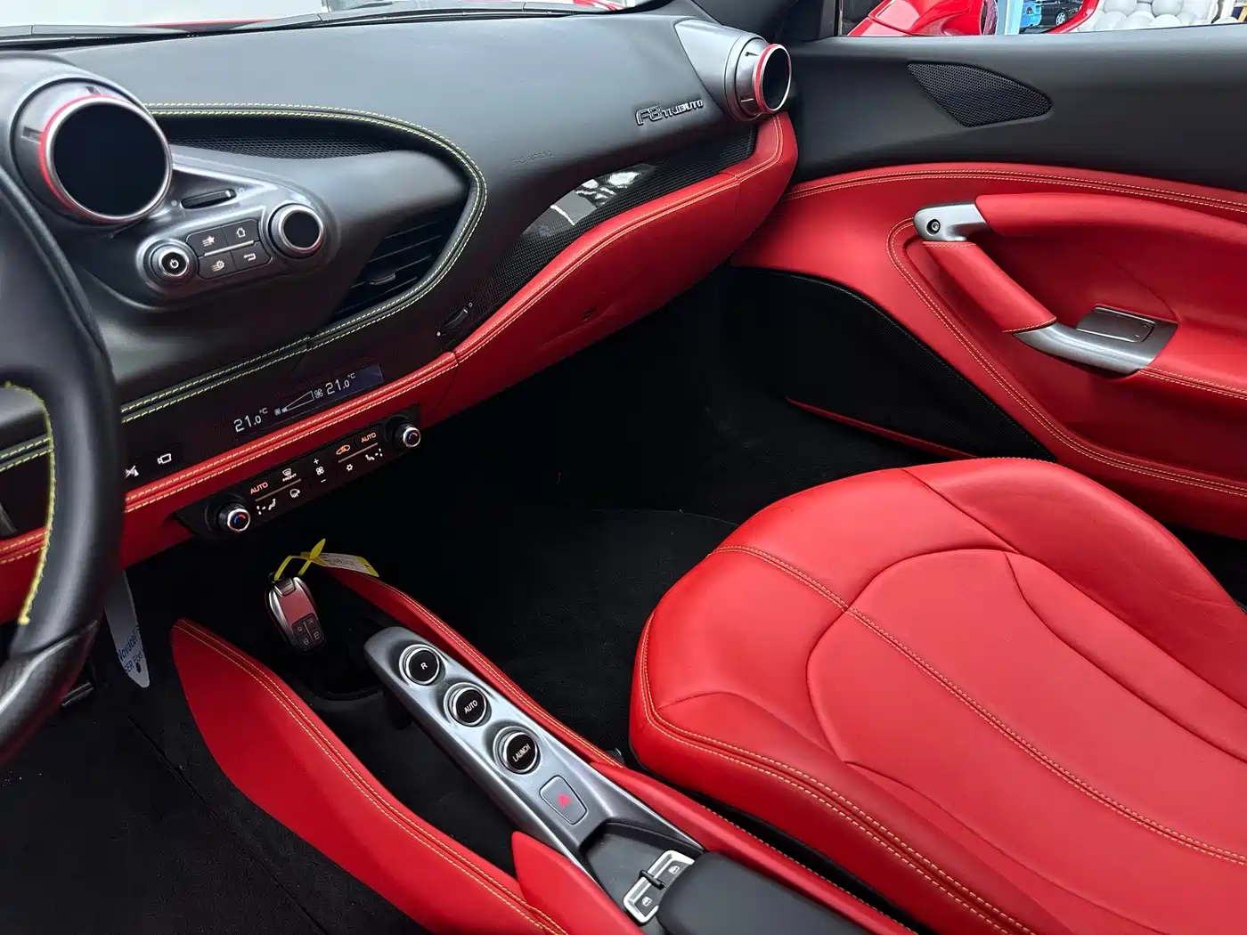 Ferrari F8 2022 2019 Tributo 3.9T V8