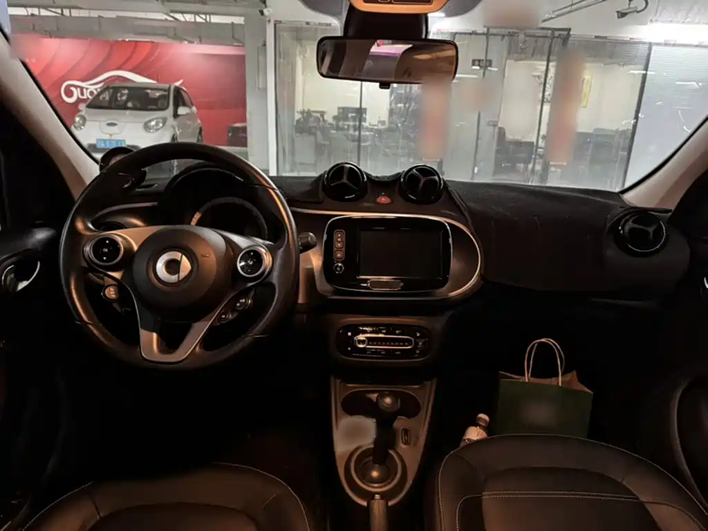 smart forfour 2018 2018 0.9T 66kW Pioneer Edition