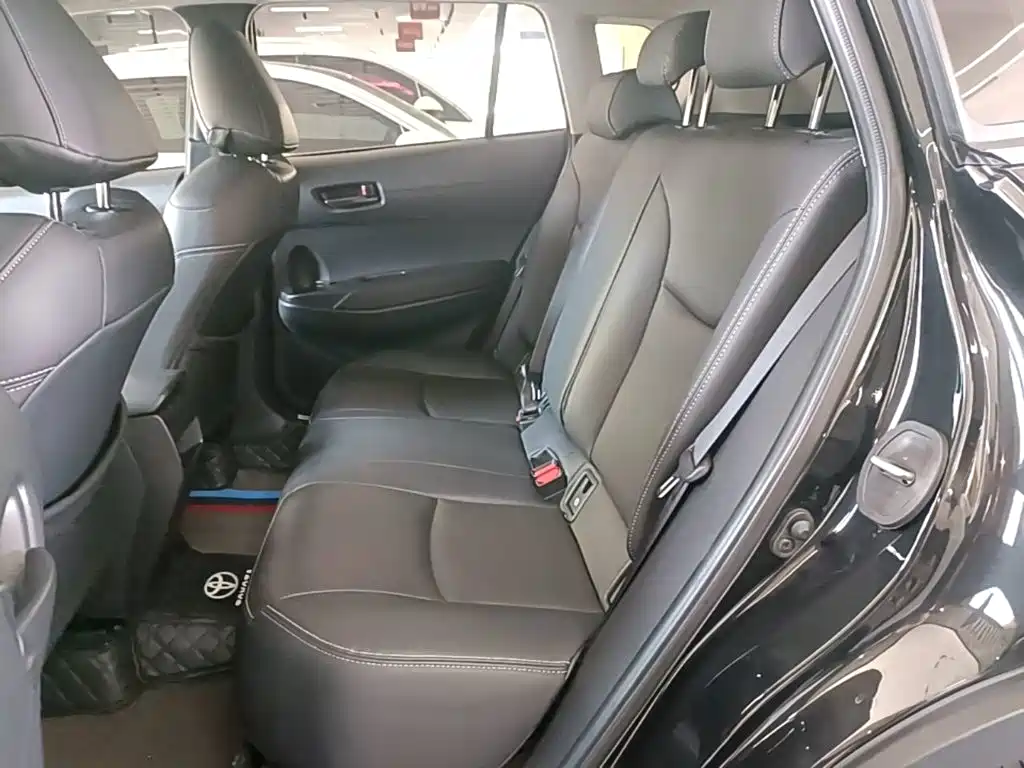 Toyota Corolla Cross 2025 2024 Model 2.0L Pioneer Edition