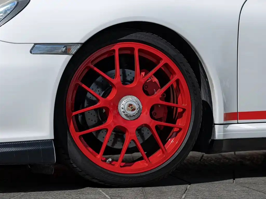 Porsche 911 2011 Carrera 4 GTS Coupe 3.8L фото 8