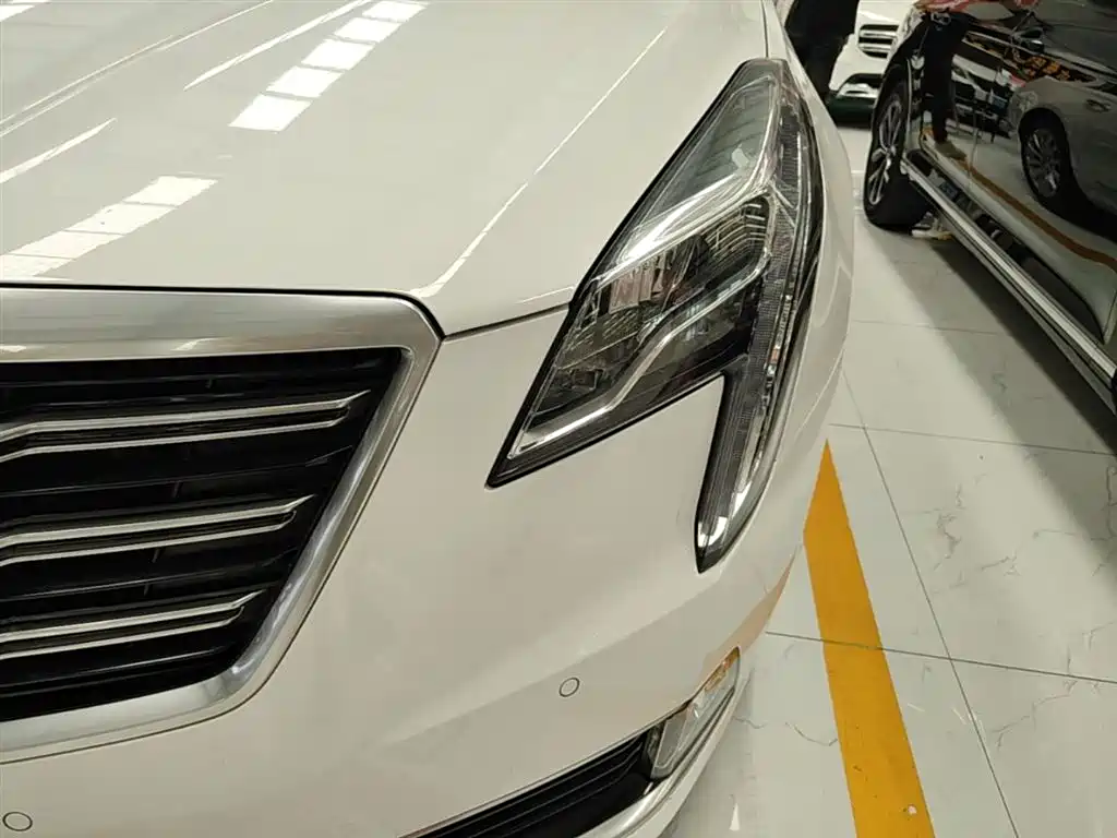 Cadillac XTS 2018 28T Elite фото 18