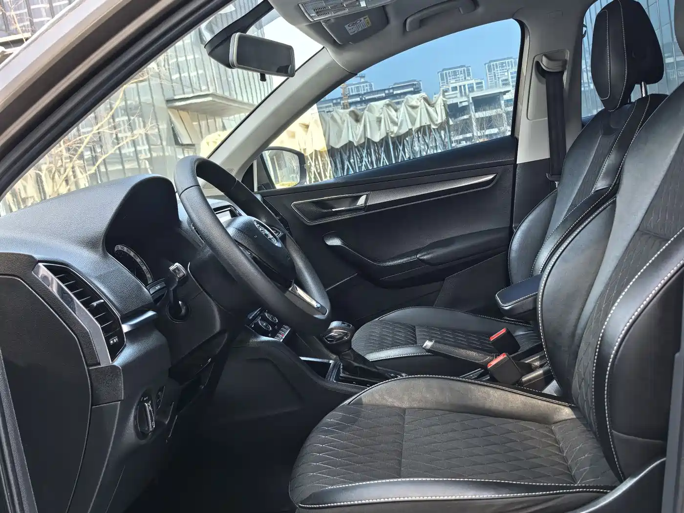 Škoda Karoq 2018 TSI280 Luxury Edition China V фото 11