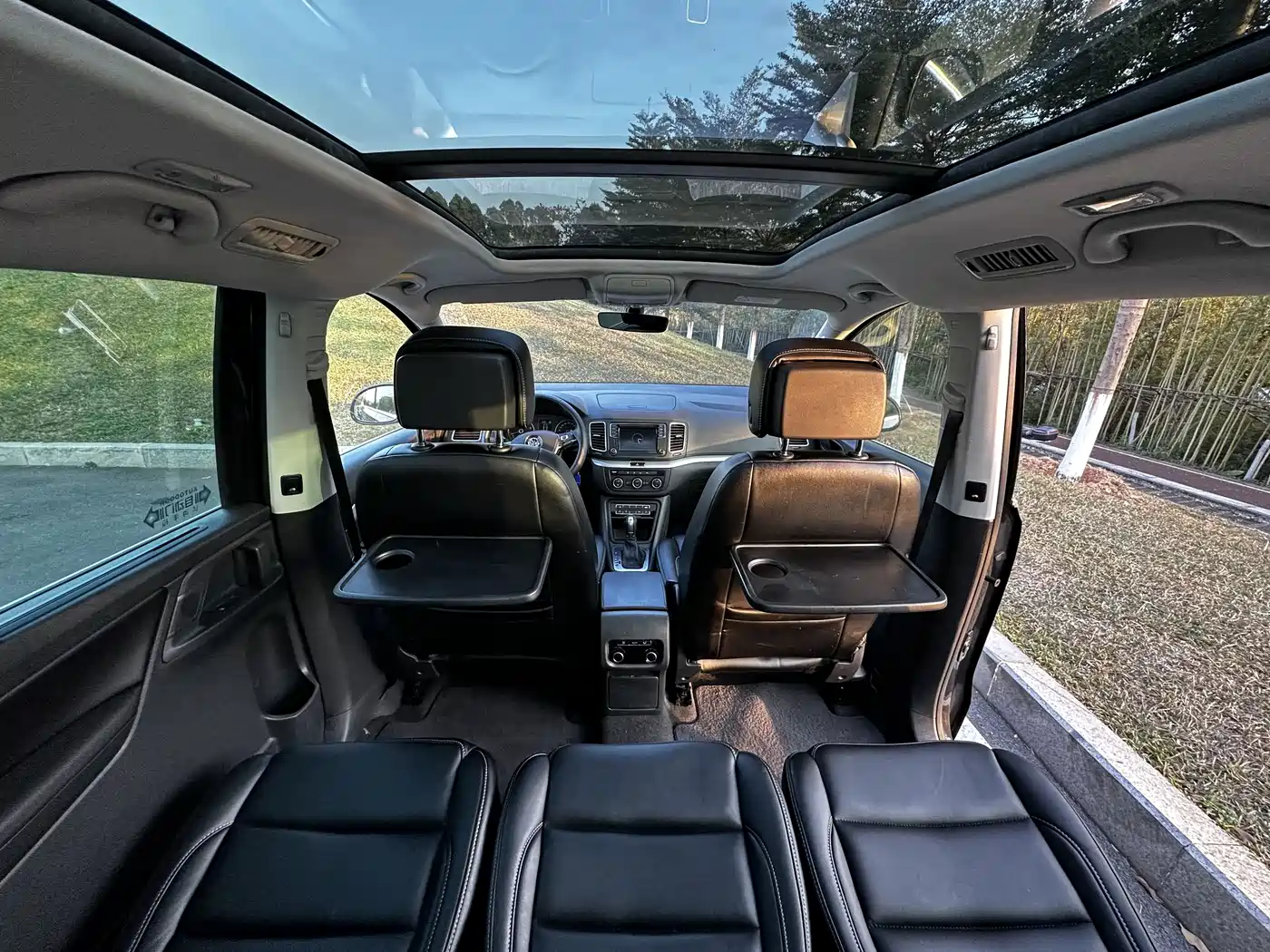 Volkswagen Sharan 2016 380TSI Comfort 7-seater фото 14