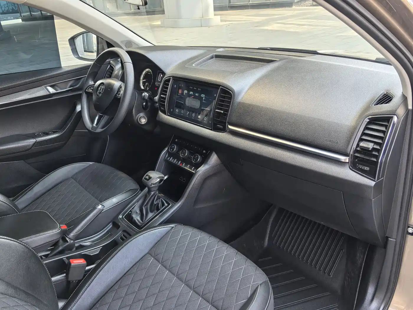 Škoda Karoq 2018 TSI280 Luxury Edition China V фото 21