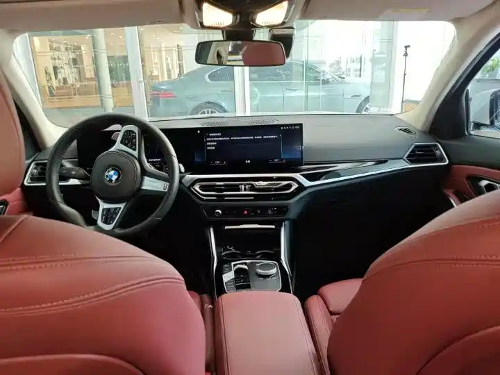 BMW 3-SERIES