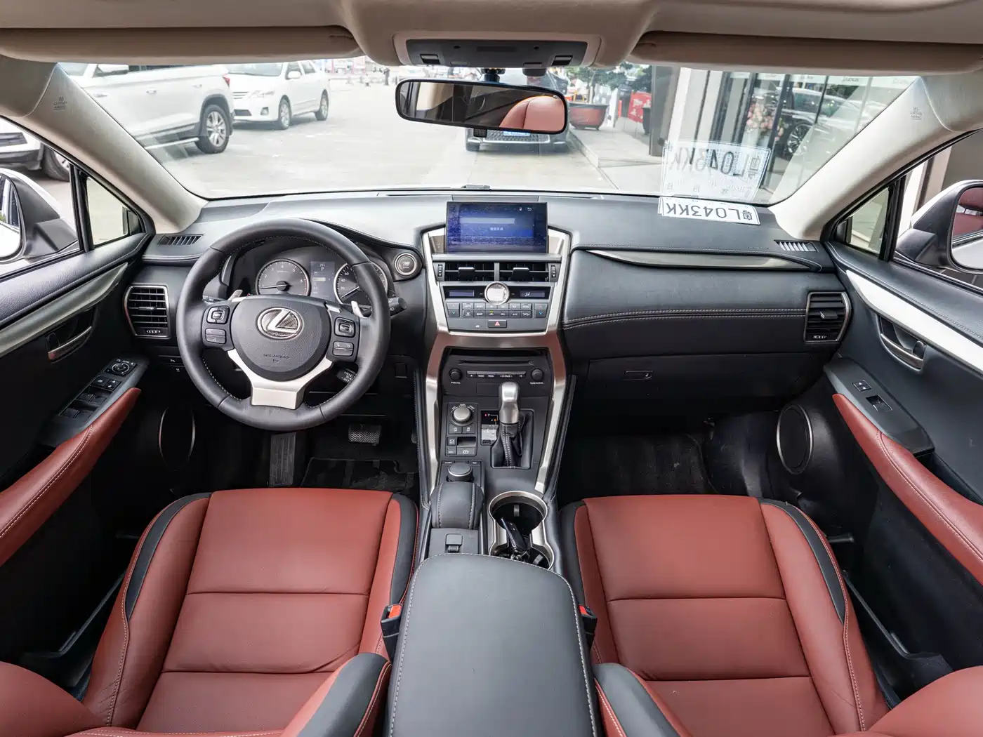 Lexus NX 2015 200t AWD F Sport фото 13