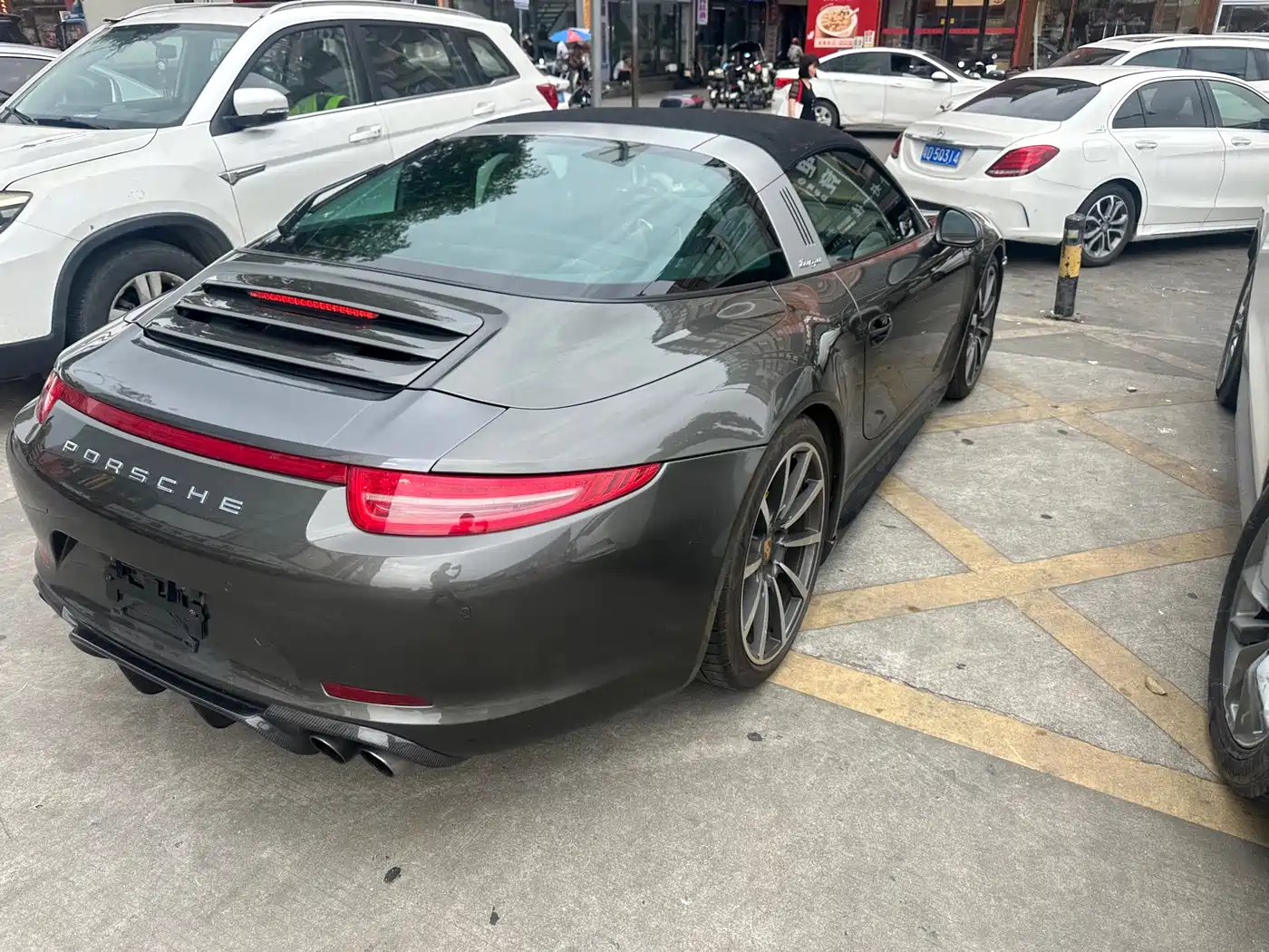 Porsche 911 2014 Targa 4 3.4L фото 3