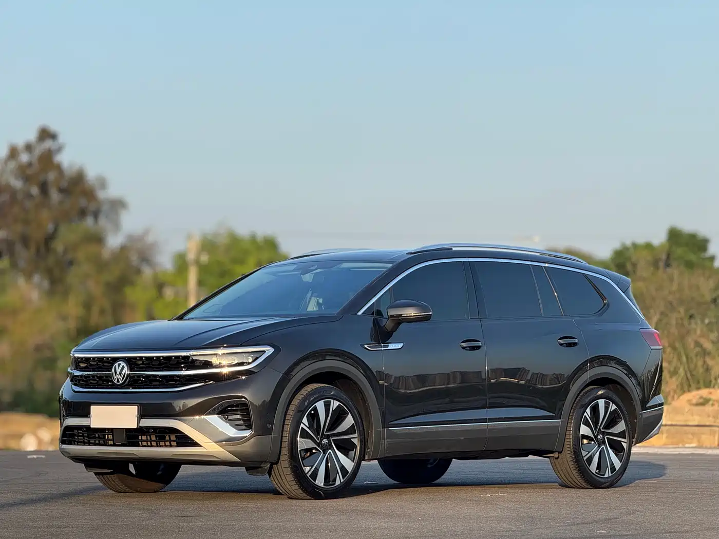 Volkswagen Talagon 2023 380TSI 4WD Luxury Pro Edition