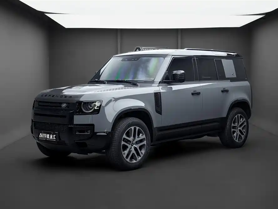 Land Rover Defender 2023 Model 110 3.0T P400 X-DYNAMIC HSE