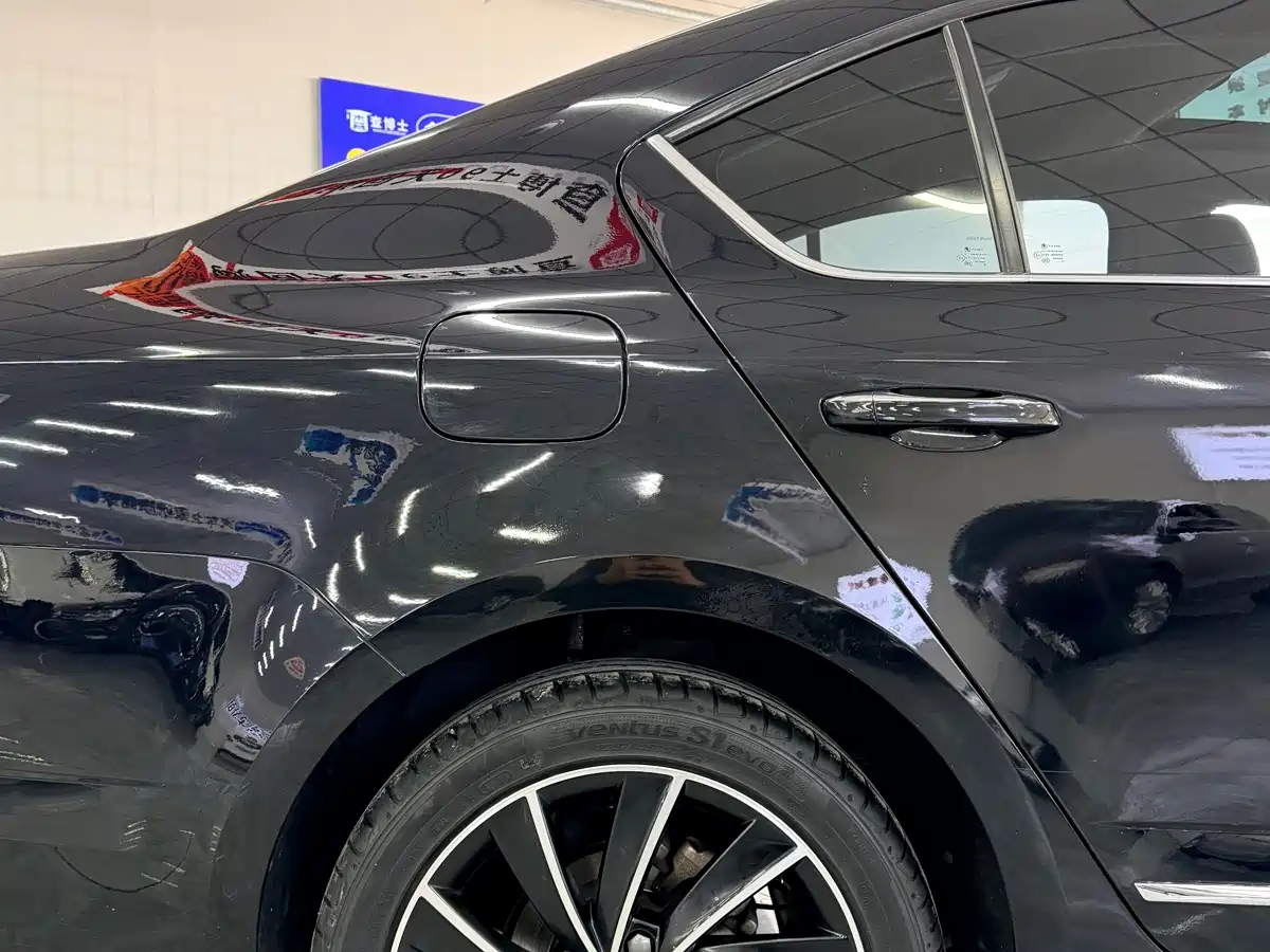 Škoda Octavia 2019 TSI280 DSG Smart Drive Luxury Edition China VI фото 4