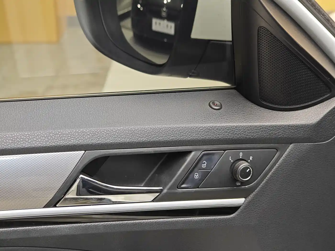 Volkswagen Bora 2018 1.5L Automatic Comfort фото 8