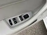 Photo 7 - Volkswagen CC
