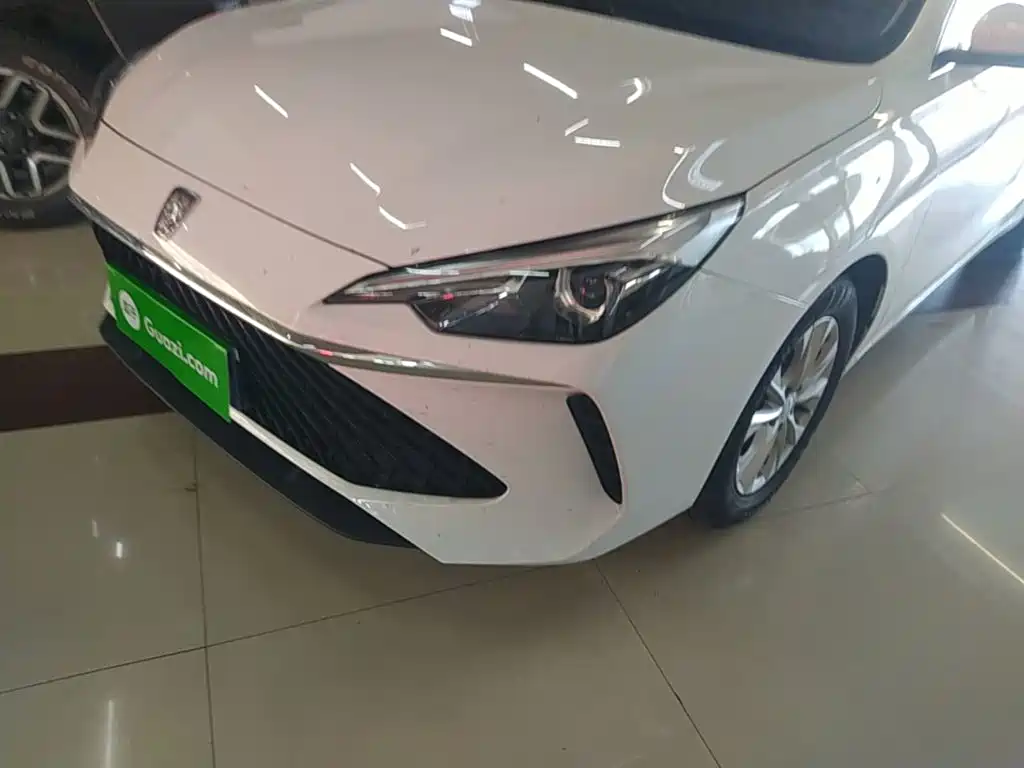 Roewe i5 2025 2023 1.5L CVT Luxury Edition