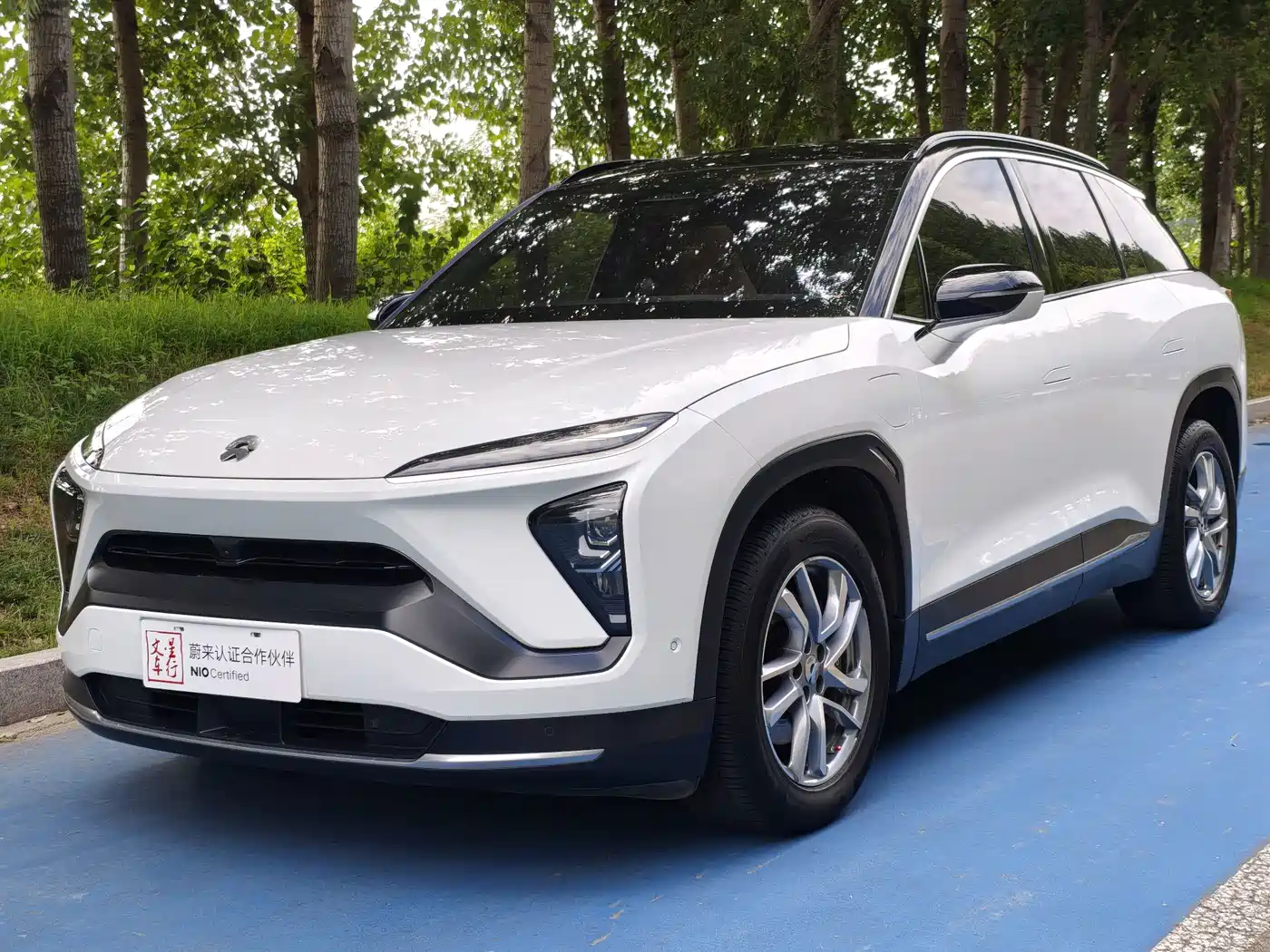 NIO ES6 2020