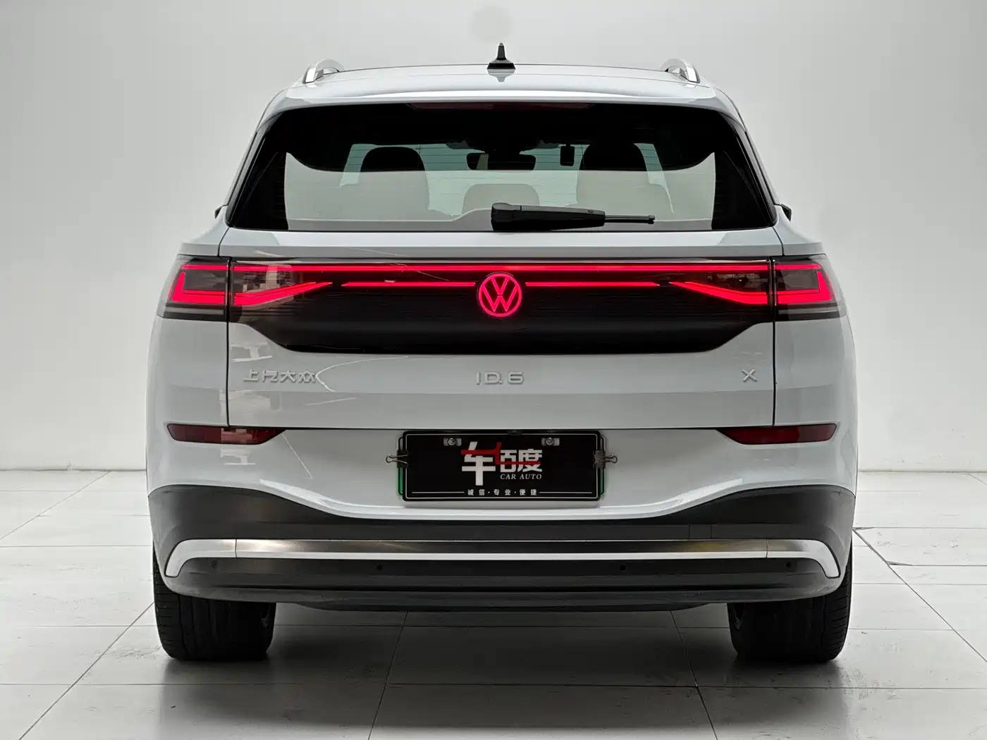 Volkswagen ID.6 X 2021 Pro Intelligent Long Range Edition фото 5