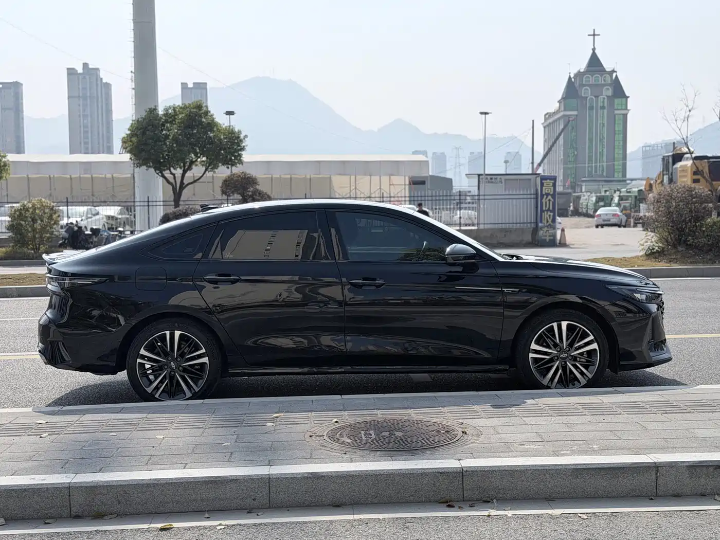 Chery Arrizo 8 2025 2025 Model 2.0T DCT Vigor