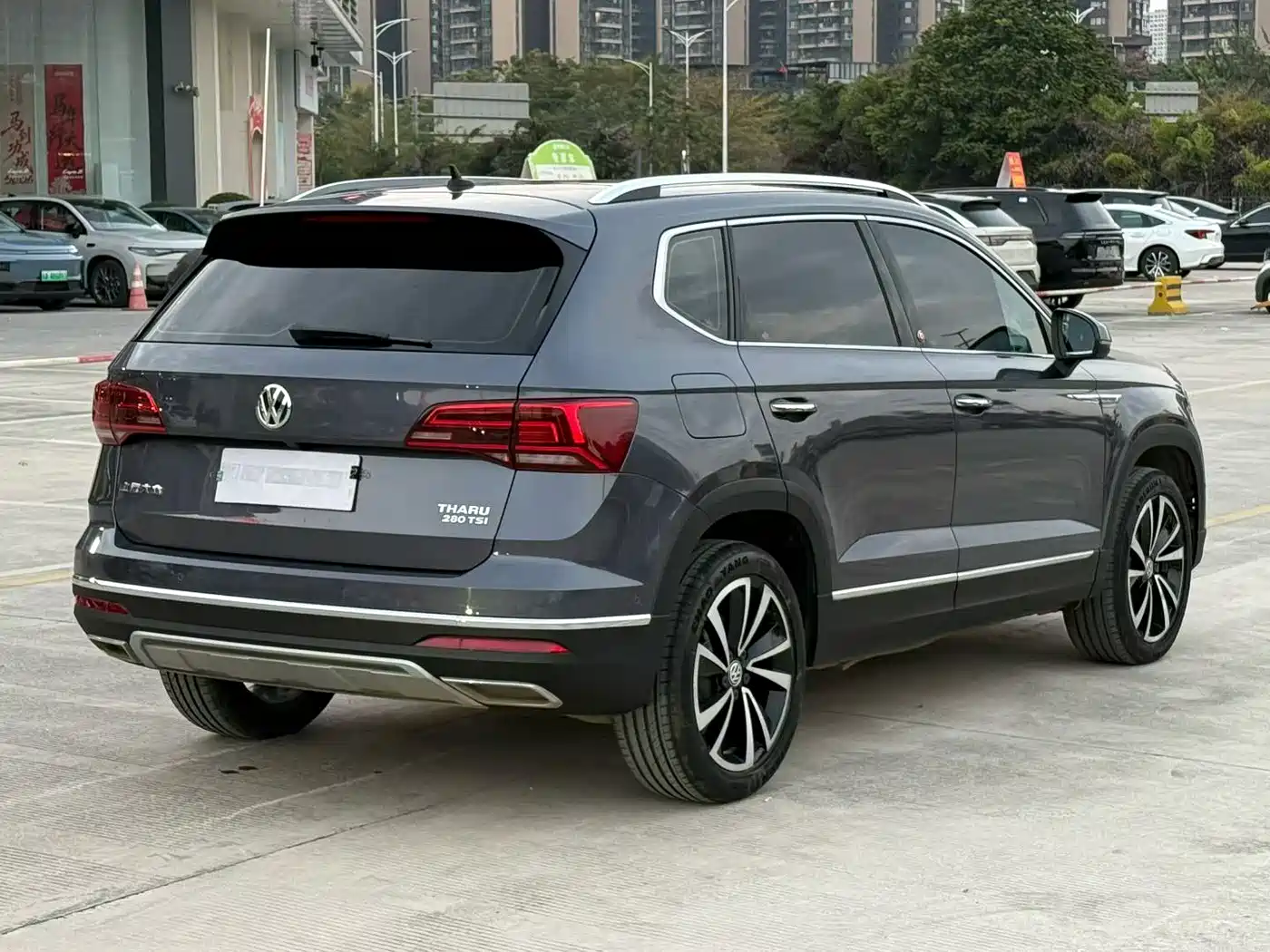 Volkswagen Tharu 2019 Model 280TSI 2WD Flagship Edition China VI фото 5