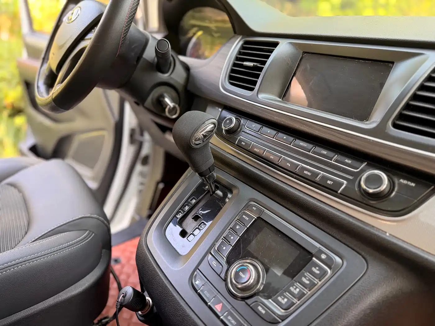 SAIC Maxus Maxus G10 2019 PLUS 2.0T Auto Elite China VI фото 40