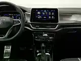 Photo 12 - Volkswagen T-ROC