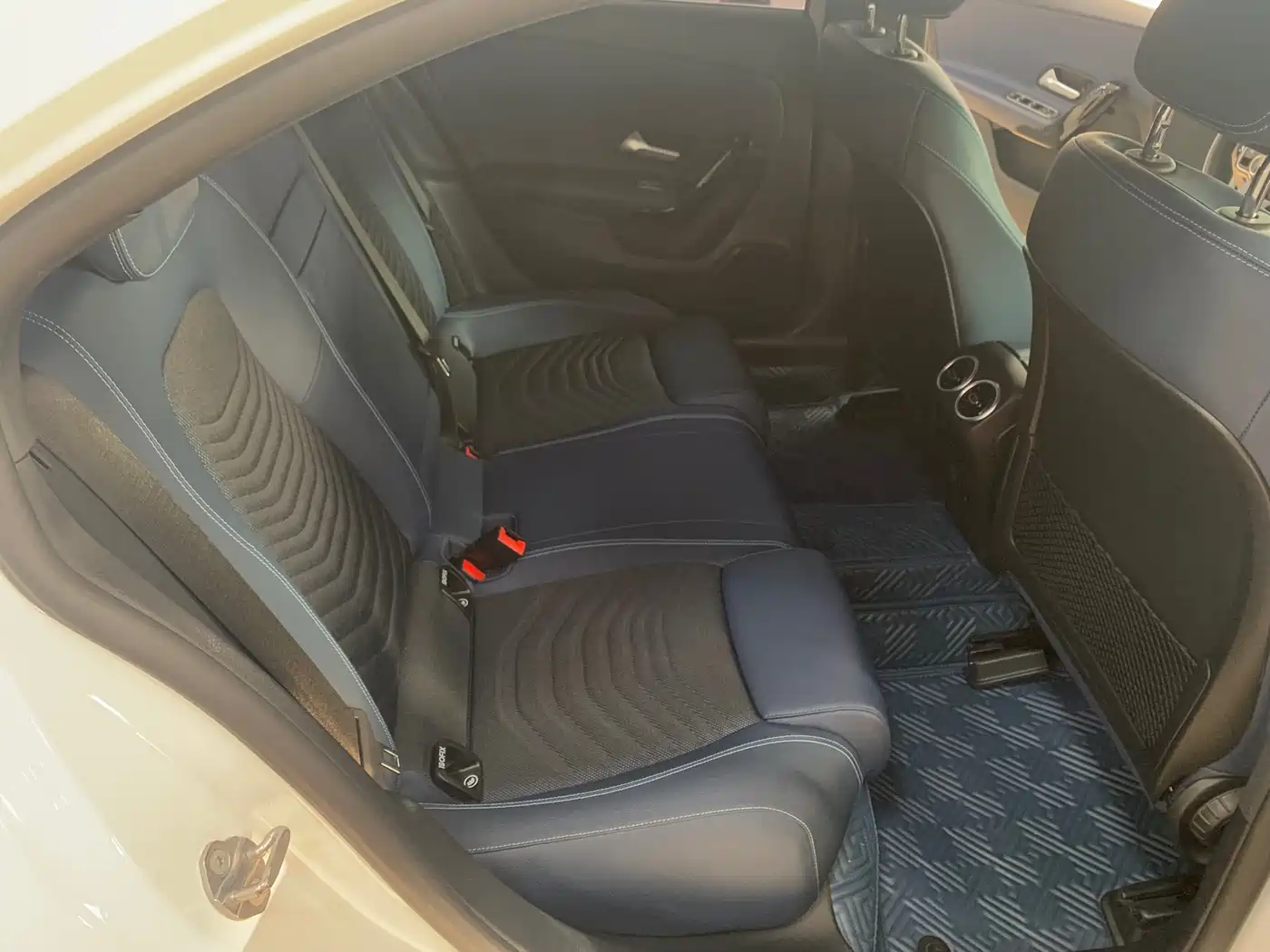 Mercedes-Benz A-Class, миниатюра 7