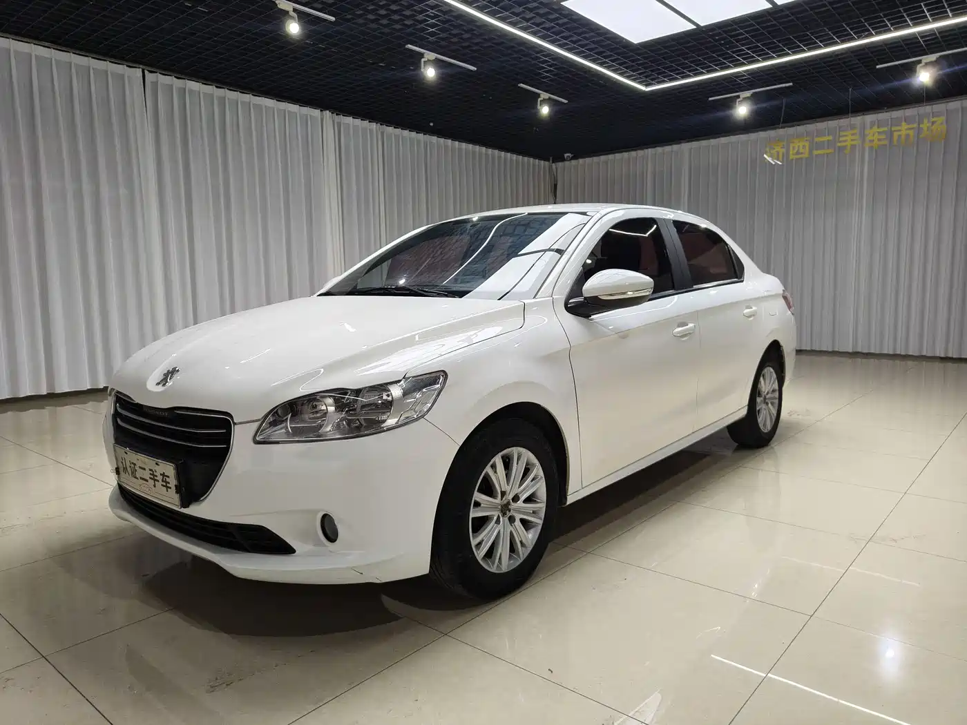 Peugeot 301 2016 1.6L Manual Comfort Edition