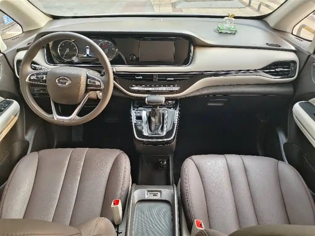 GAC Trumpchi Trumpchi M6 2019 270T Automatic Elite (7-seater) China V фото 5