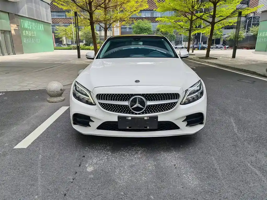 Mercedes-Benz C-Class 2020 C 260 L Sport фото 2