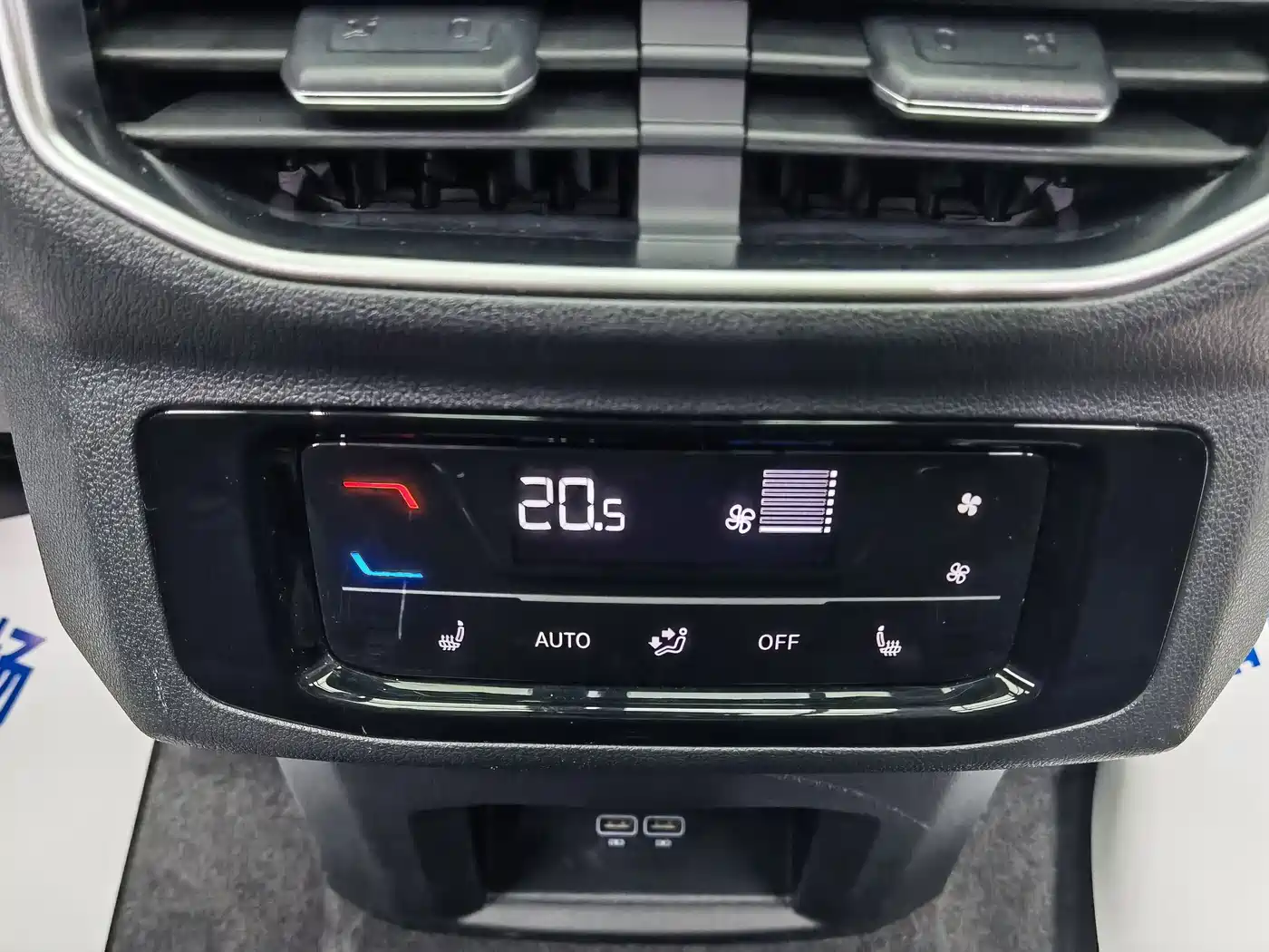 Volkswagen Talagon 2022 380TSI 4WD Luxury Premium Pro Edition 6-seater фото 18