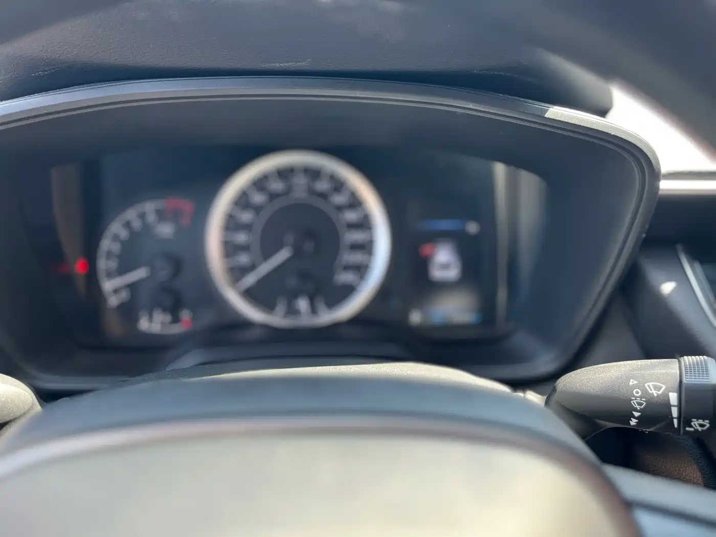 Toyota Frontlander 2022 2.0L CVT Elite фото 11