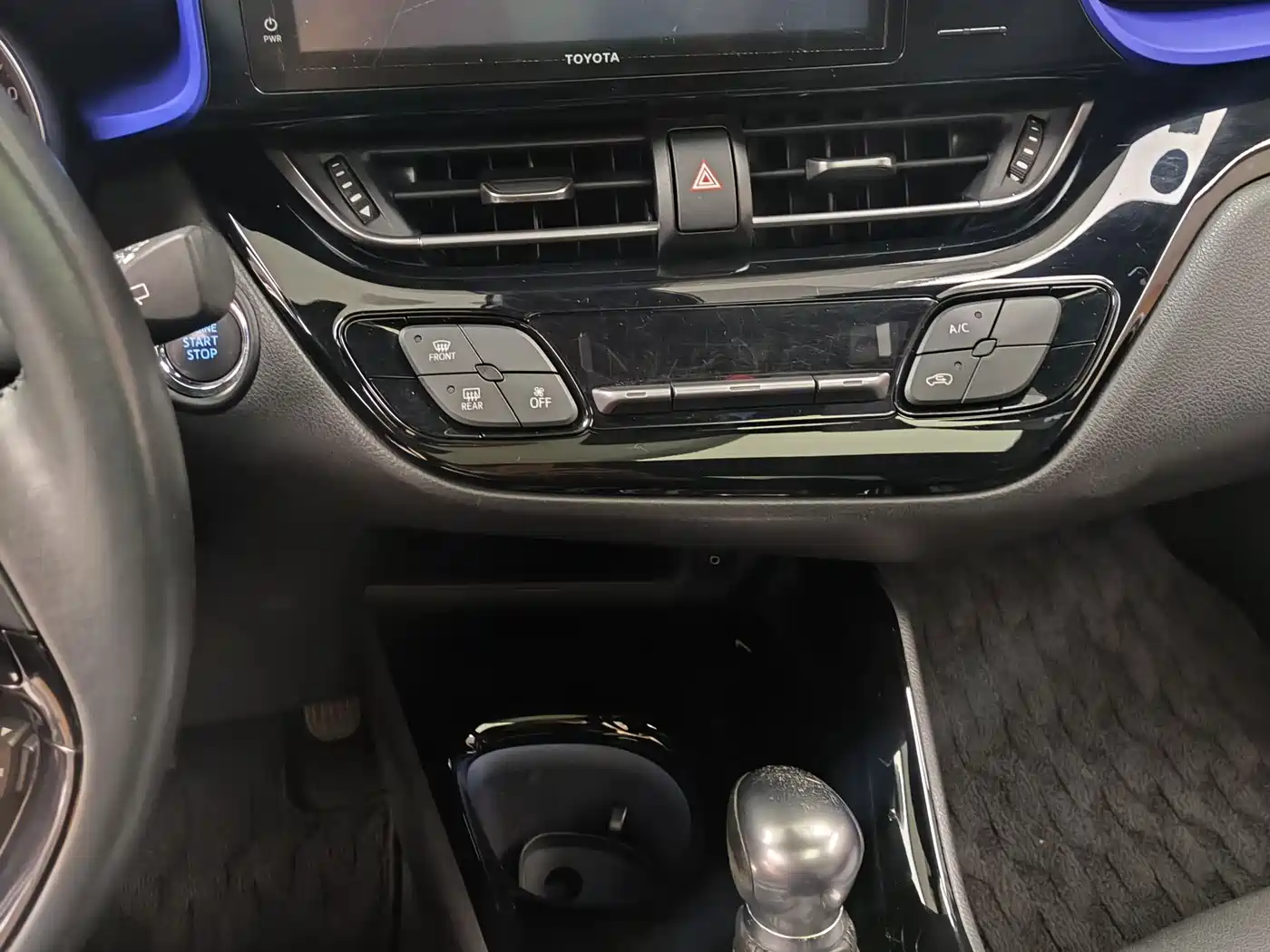 Toyota IZOA 2018 2.0L Speed Edition China VI фото 10