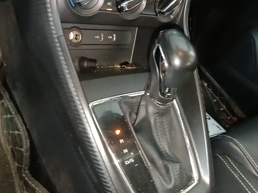 MG ZS 2019 2018 1.5L Automatic Luxury China V