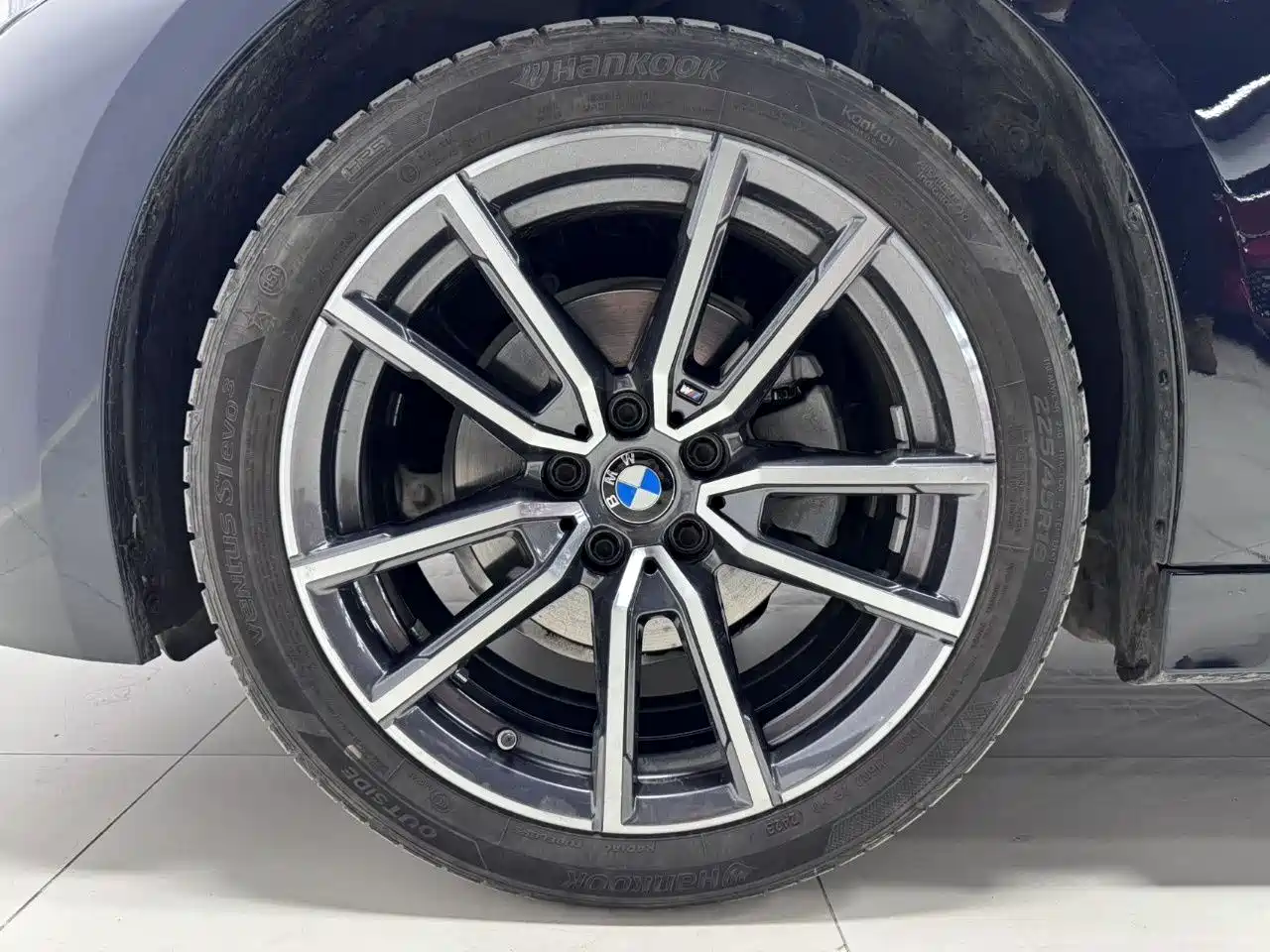 BMW 3 Series 2023 320Li M Sport Package фото 7