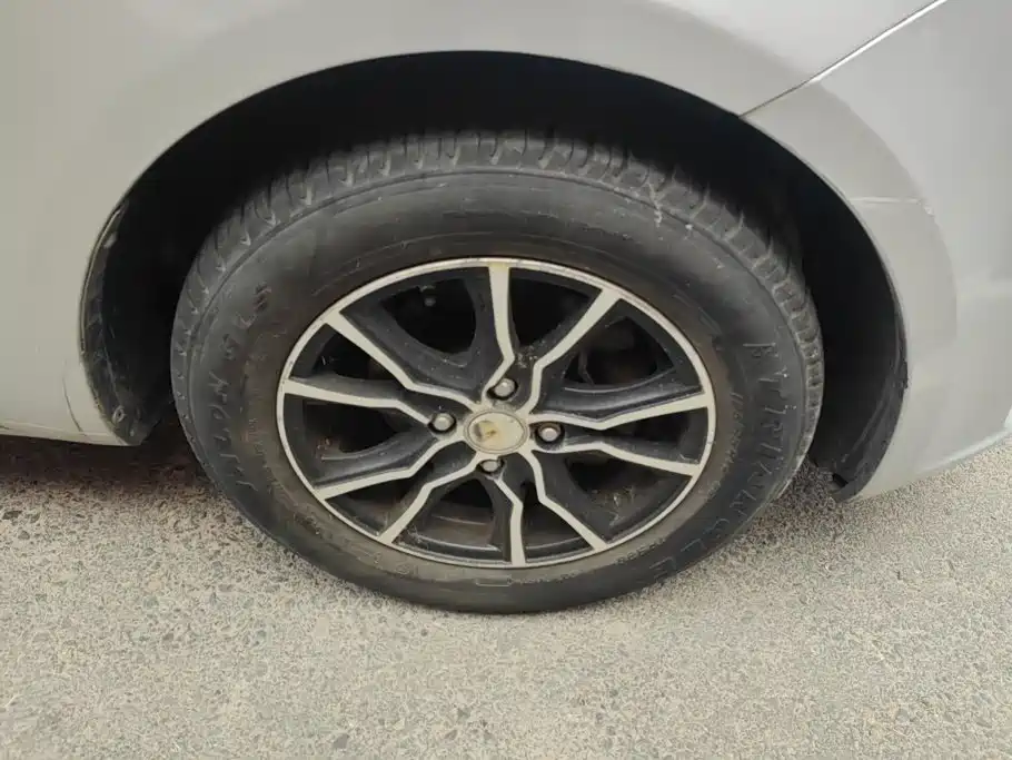 Kia K2 2012 2011 Sedan 1.4L AT GLS
