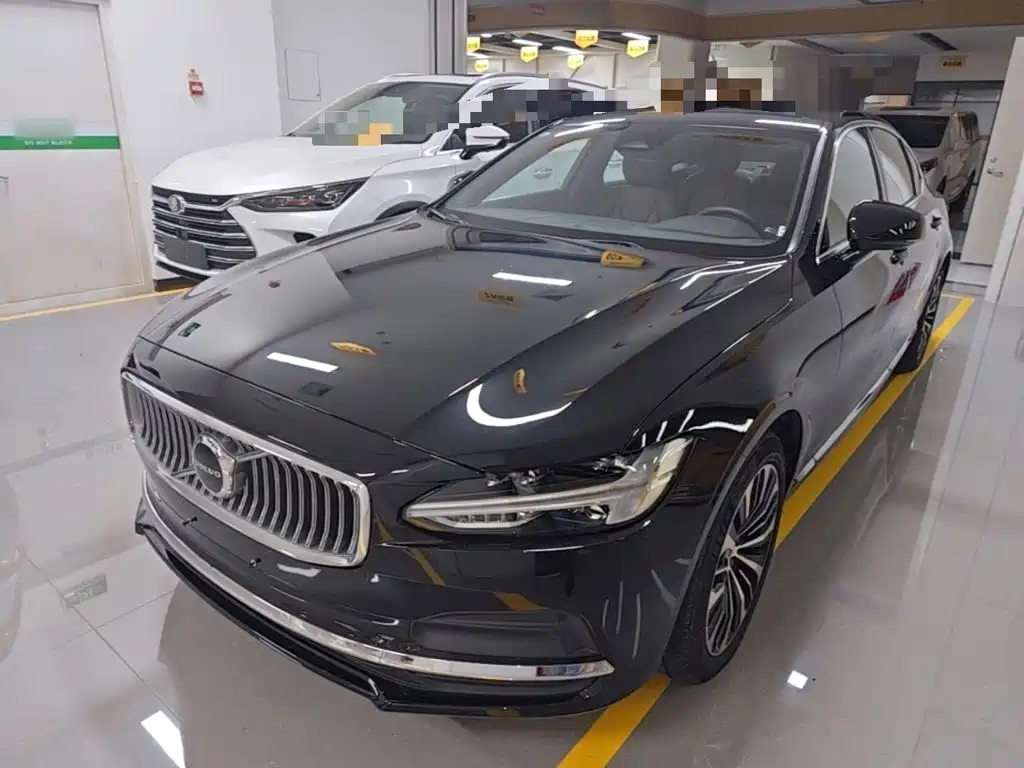 Volvo S90 2025 — пригон из Китая