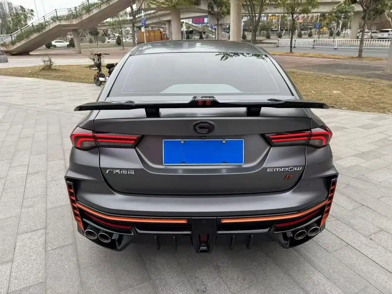 GAC Trumpchi Trumpchi Emkoo 2022 270T DCT J16 R-style Track Edition фото 4