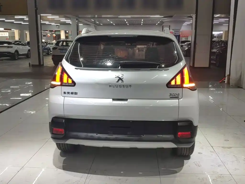 Фото 6 - Peugeot 3008
