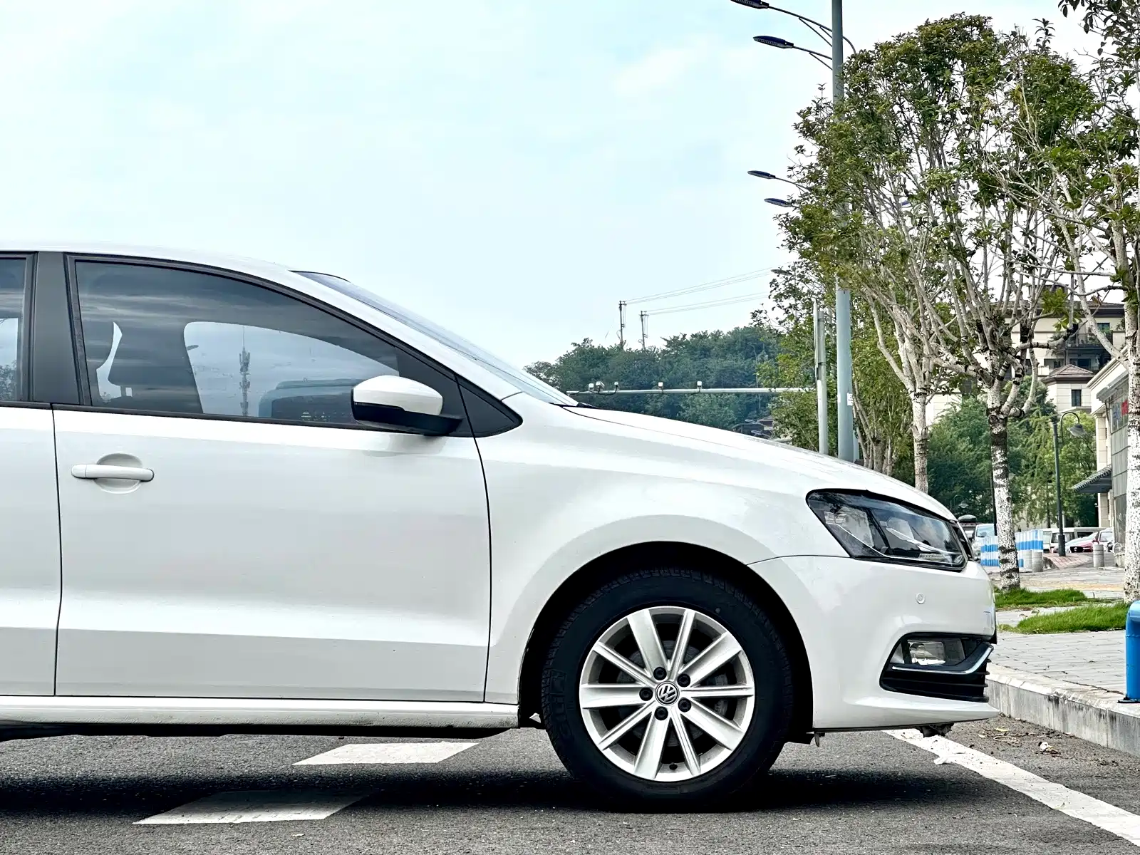 Фото 12 - Volkswagen Polo