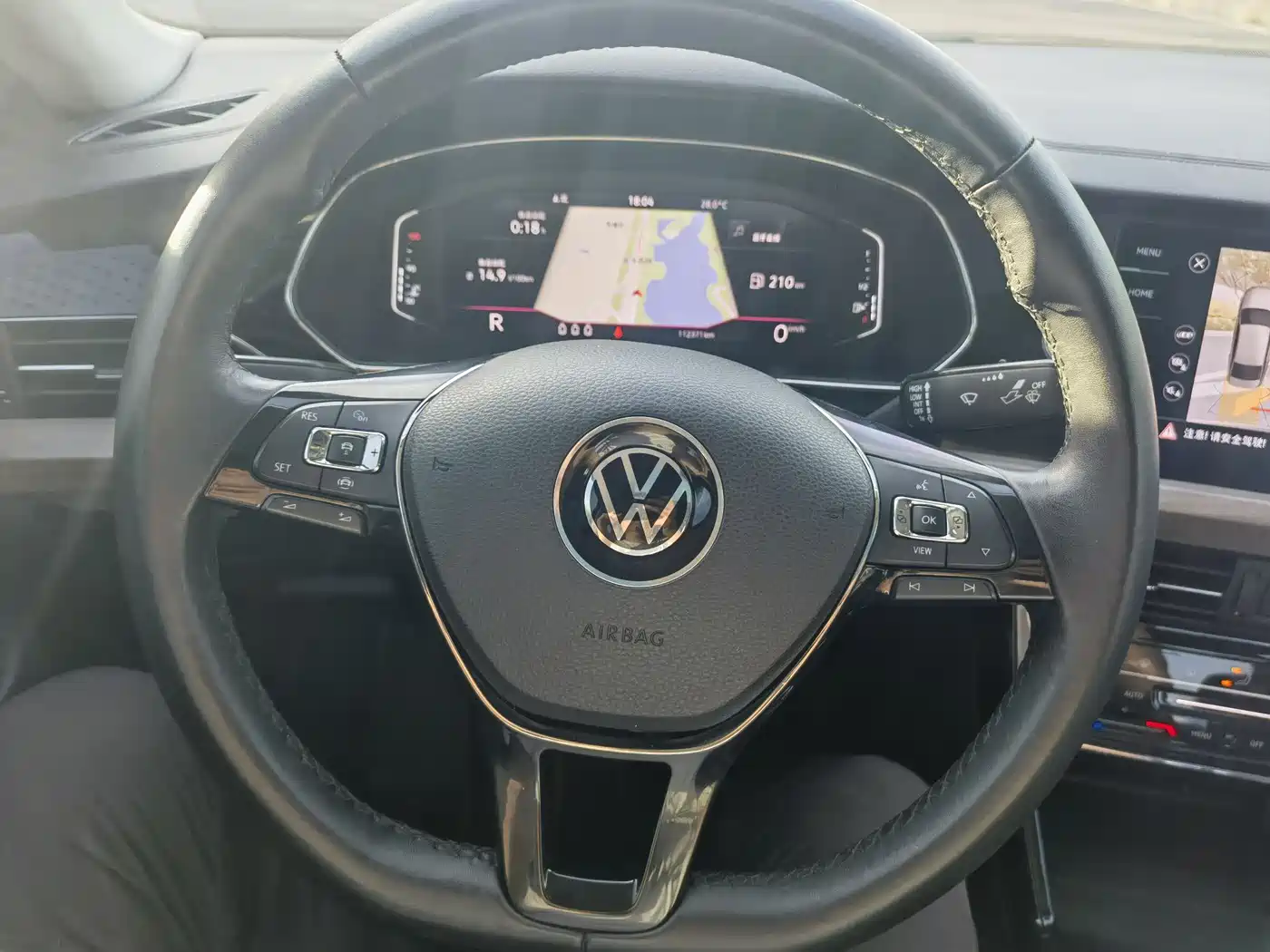 Volkswagen Passat 2020 Facelift 330TSI Luxury China VI фото 15