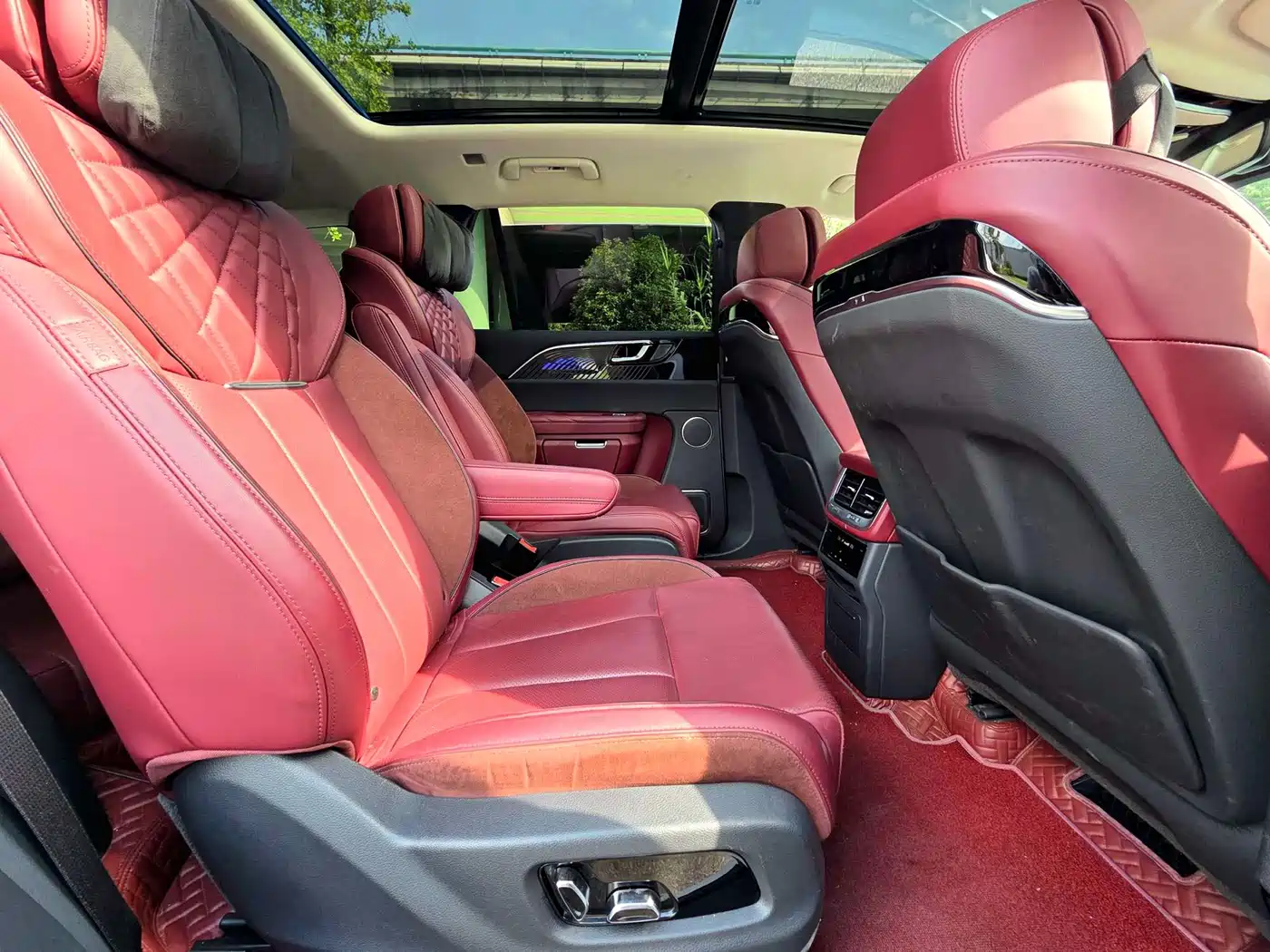 Hongqi E-HS9 2022 2021 460km Flagship Comfort 6-seater