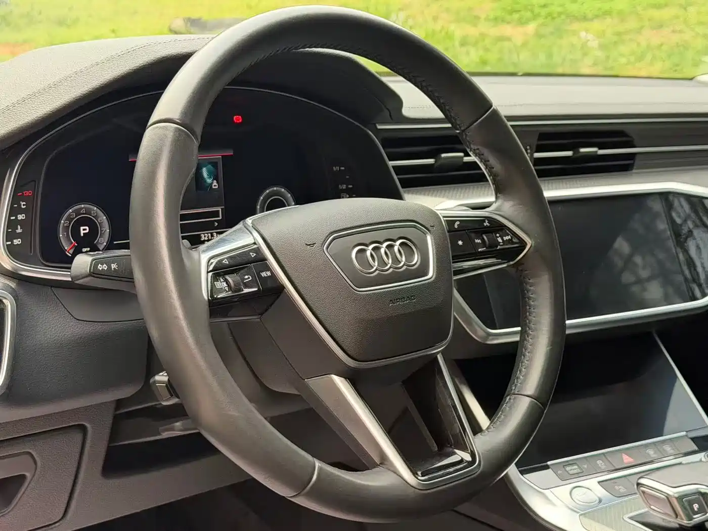 Audi A6L 2020 40 TFSI Luxury Elegance фото 7