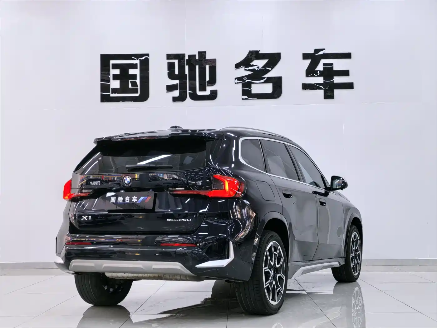 BMW X1 2023 sDrive25Li X Design Package фото 5