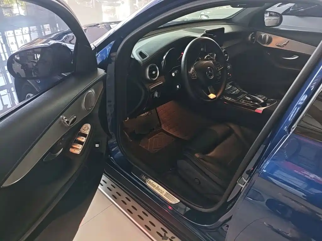 Mercedes-Benz GLC Coupe 2018 2018 GLC 200 4MATIC Coupe SUV