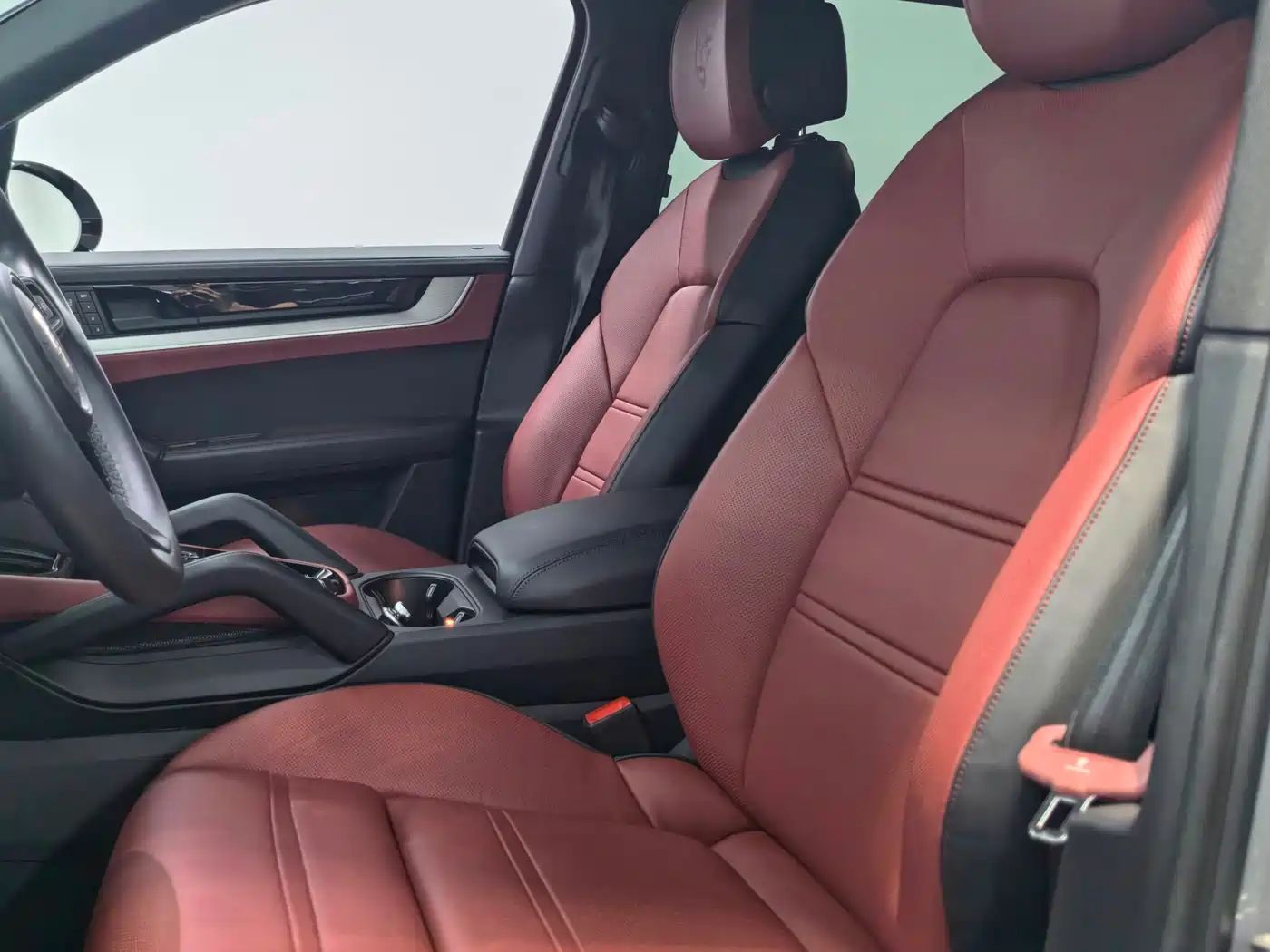 Porsche Cayenne 2026 2025 Cayenne 3.0T Dream Chaser Edition
